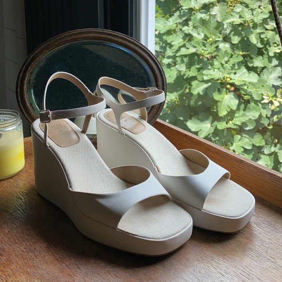 H&M Wedge-Heeled Sandals - Picture 3 of 11